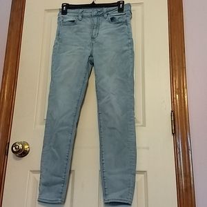Light wash jeans